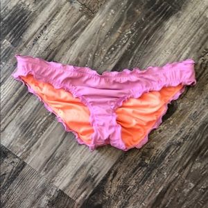 Ruffle bikini bottom